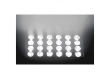 PROIETTORE A LED IP66 24 LED RGBW 8W* Garanzia 1 anno